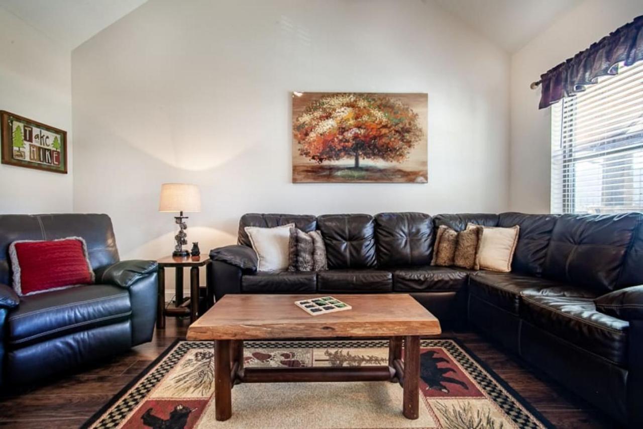 Holiday home Cozy Cades Cove With Community Pool *