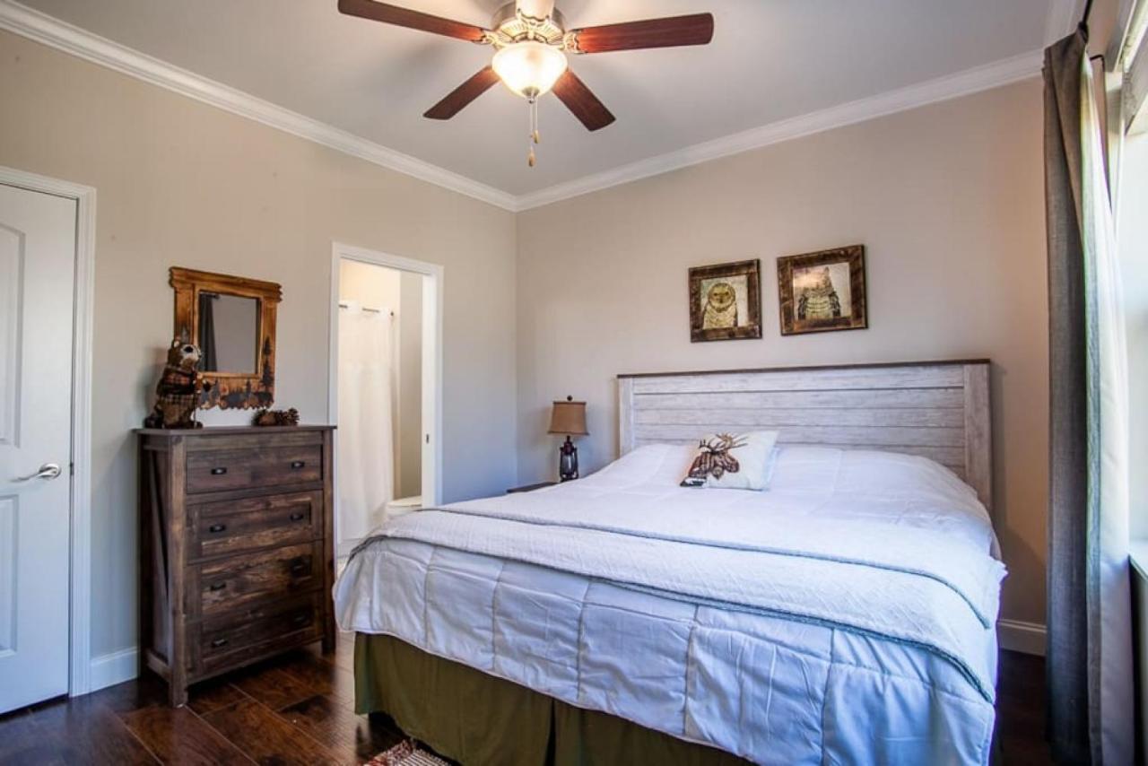 Holiday home Cozy Cades Cove With Community Pool *