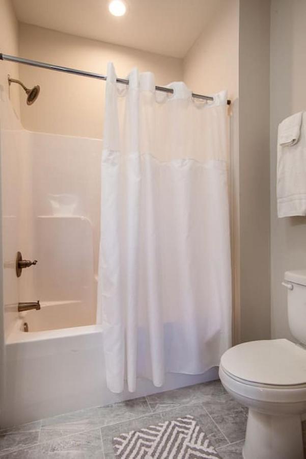 Holiday home Cozy Cades Cove With Community Pool *