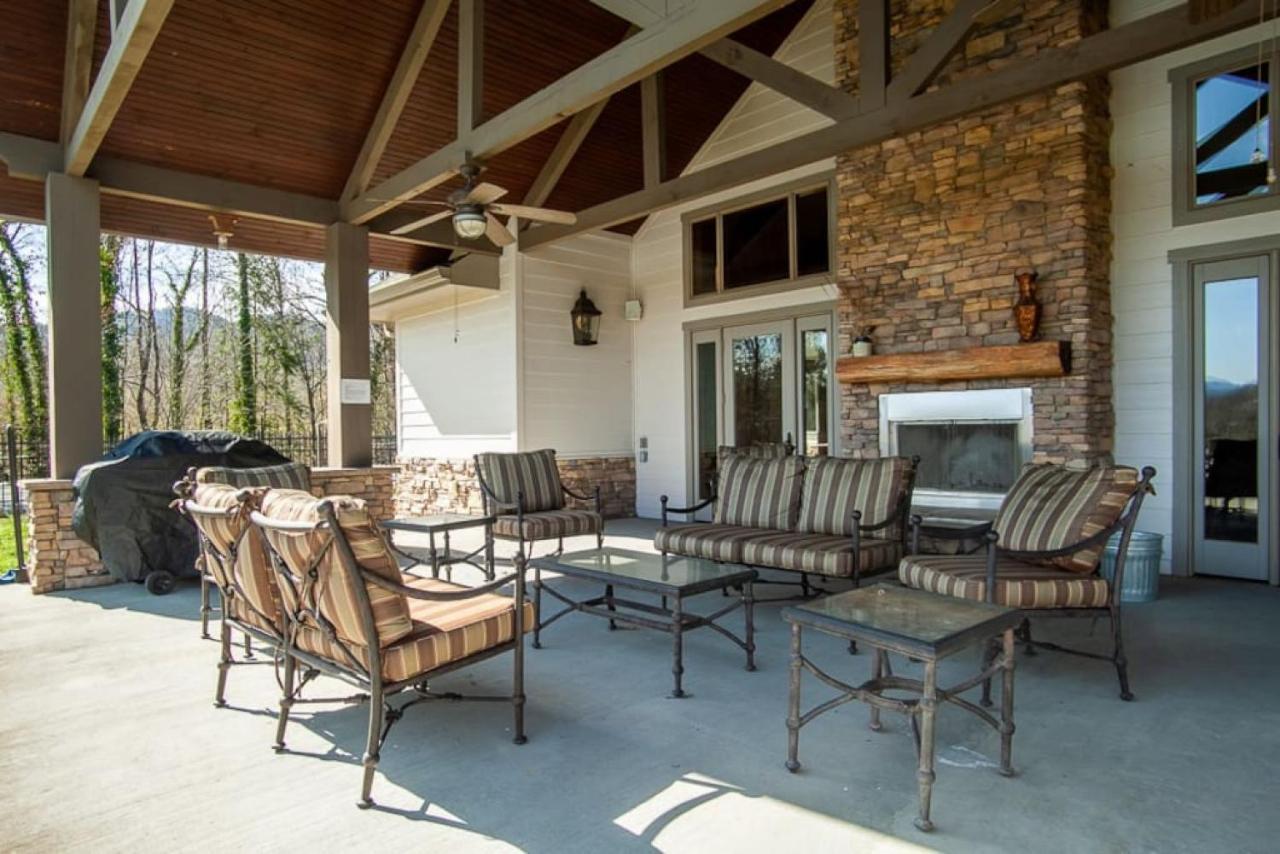 Cozy Cades Cove With Community Pool Holiday home *